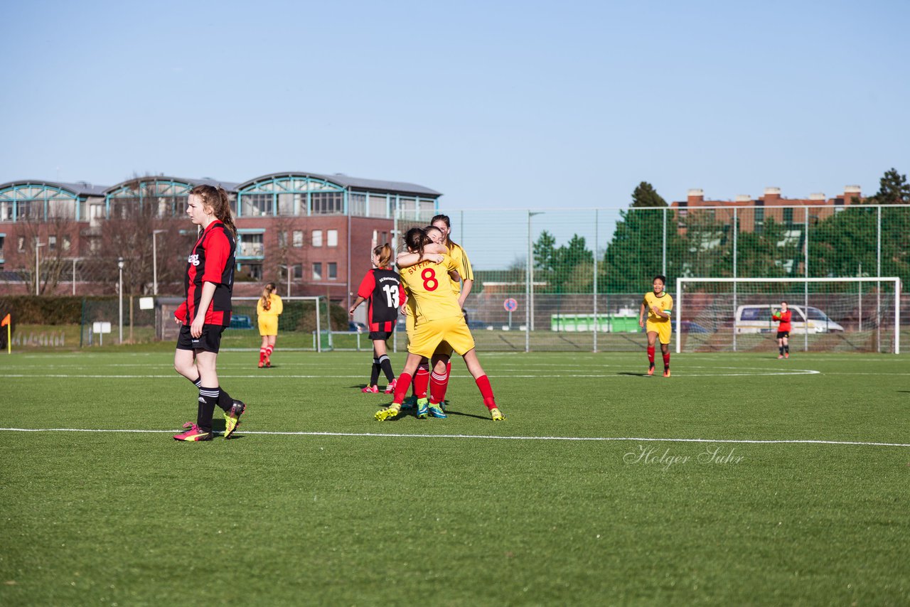 Bild 309 - B-Juniorinnen SG Weststeinburg/Bei - SV Fisia 03 : Ergebnis: 1:2